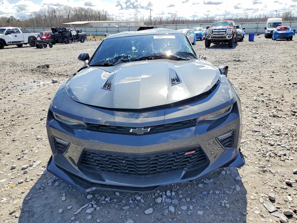 2017 Chevrolet Camaro VIN 1G1FH1R72H0107757 COPART salvage auction — ROLLOVER, ID - SALVAGE CERTIFICATE OF TITLE, sold $6,100 on 2026-07-02 (photo 5)