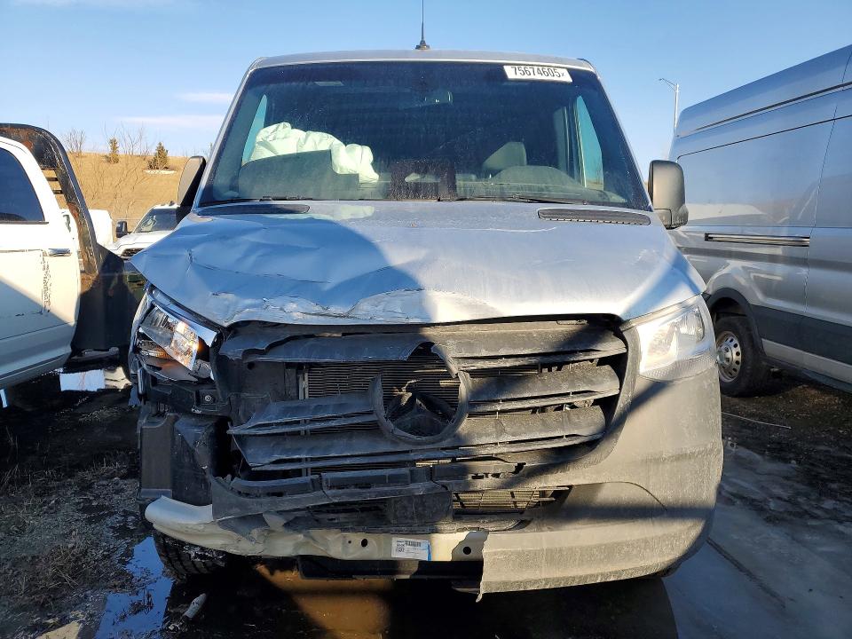 2025 Mercedes-benz Sprinter 2500 VIN W1Y4KBHY0ST196598 COPART salvage auction — FRONT END, IL - SALVAGE CERTIFICATE, sold $15,400 on 2026-07-08 (photo 5)