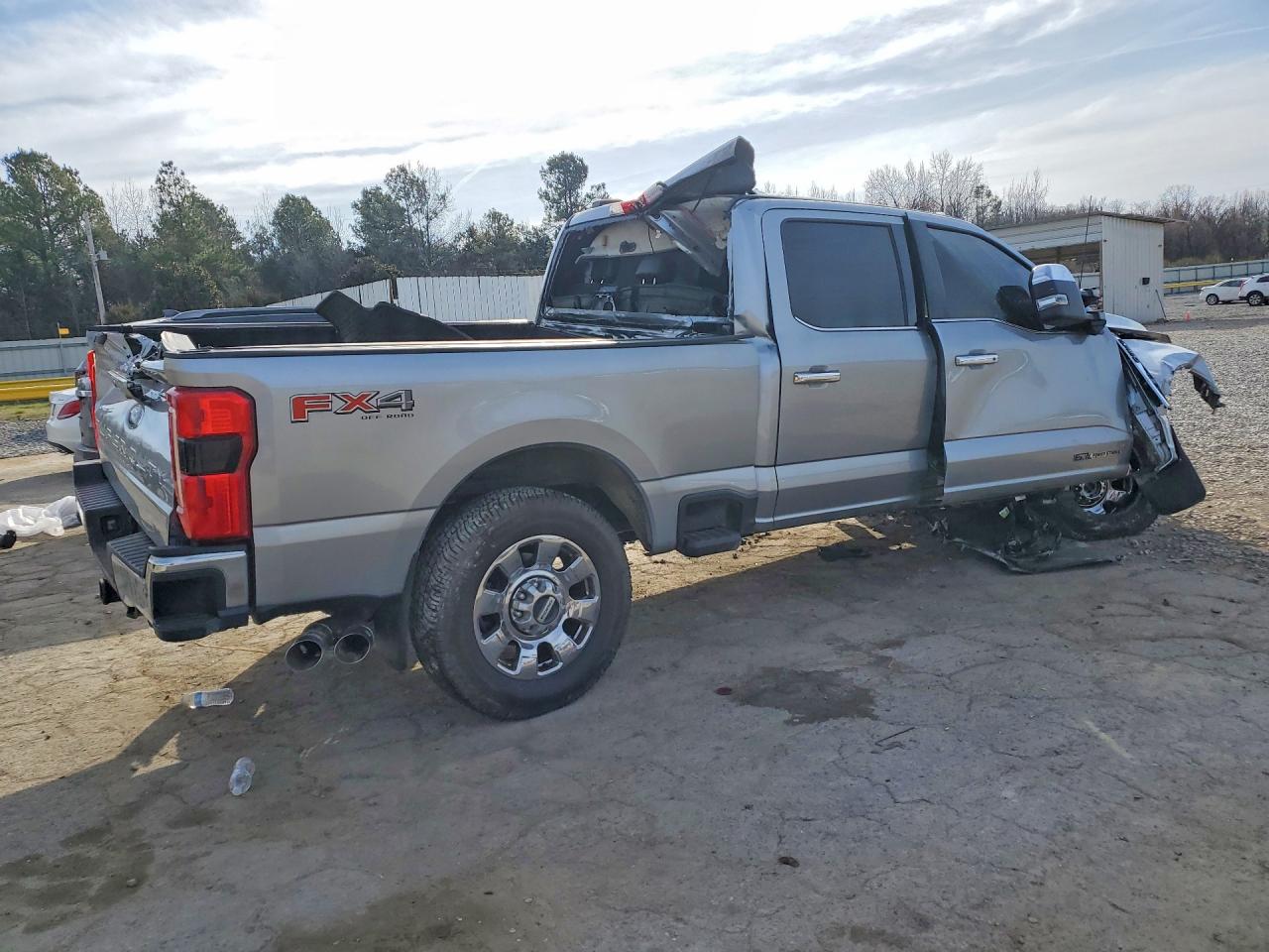 2023 Ford F-350 Super Duty VIN 1FT8W3BT0PEC40365 COPART salvage auction — Front End, TN - SALVAGE CERTIFICATE, sold $14,200 on 2026-07-09 (photo 3)