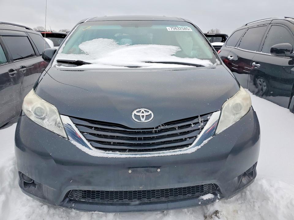 2013 Toyota Sienna VIN 5TDKK3DC5DS357332 COPART salvage auction — FRONT END, On - Permit Salvage, sold $2,600 on 2026-07-23 (photo 5)