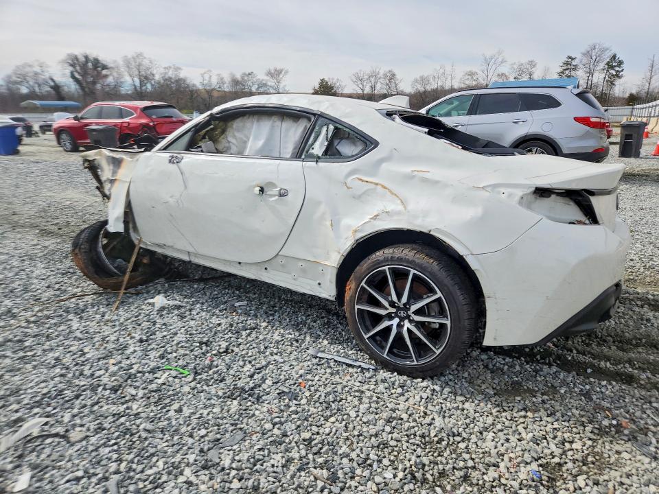 2023 Toyota Gr 86 VIN JF1ZNBB16P9762562 COPART salvage auction — ROLLOVER, Sc - Cert Of Title-Salvage Fire, sold $450 on 2026-07-27 (photo 2)