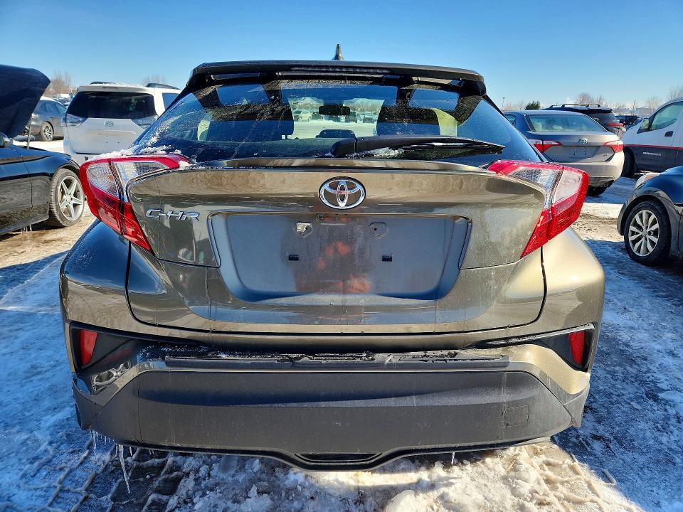 2021 Toyota C-hr VIN JTNKHMBX1M1128066 COPART salvage auction — SIDE, On - Permit Salvage, sold $9,000 on 2026-07-07 (photo 6)