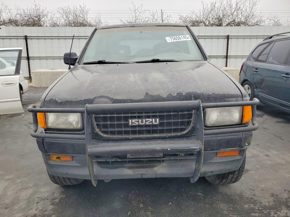 1997 Isuzu Rodeo VIN 4S2CM58V0V4302679 COPART salvage auction — REAR END, Ca - Salvage Certificate, sold $375 on 2026-07-02 (photo 5)
