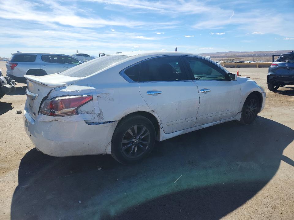 2015 Nissan Altima VIN 1N4AL3AP9FN906397 COPART salvage auction — FRONT END, Nm - Cert Of Title-Salvage, sold $550 on 2026-07-23 (photo 3)