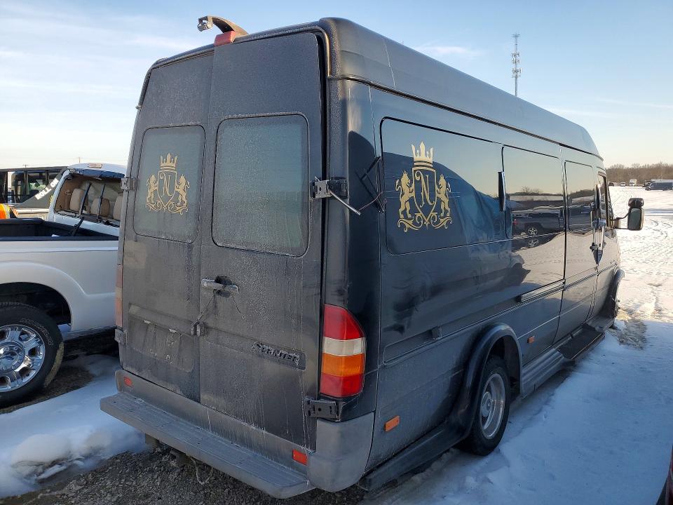2005 Sprinter 3500 sprinter VIN WD2PD544155741652 COPART salvage auction — SIDE, Mt - Certificate Of Title, sold $225 on 2026-07-29 (photo 3)