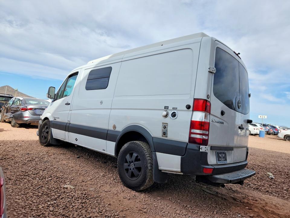 2013 Mercedes-benz Sprinter VIN WD3PE7CC2D5789320 COPART salvage auction — FRONT END, AZ - CERT OF TITLE - SALVAGE, sold $1,100 on 2026-09-01 (photo 2)