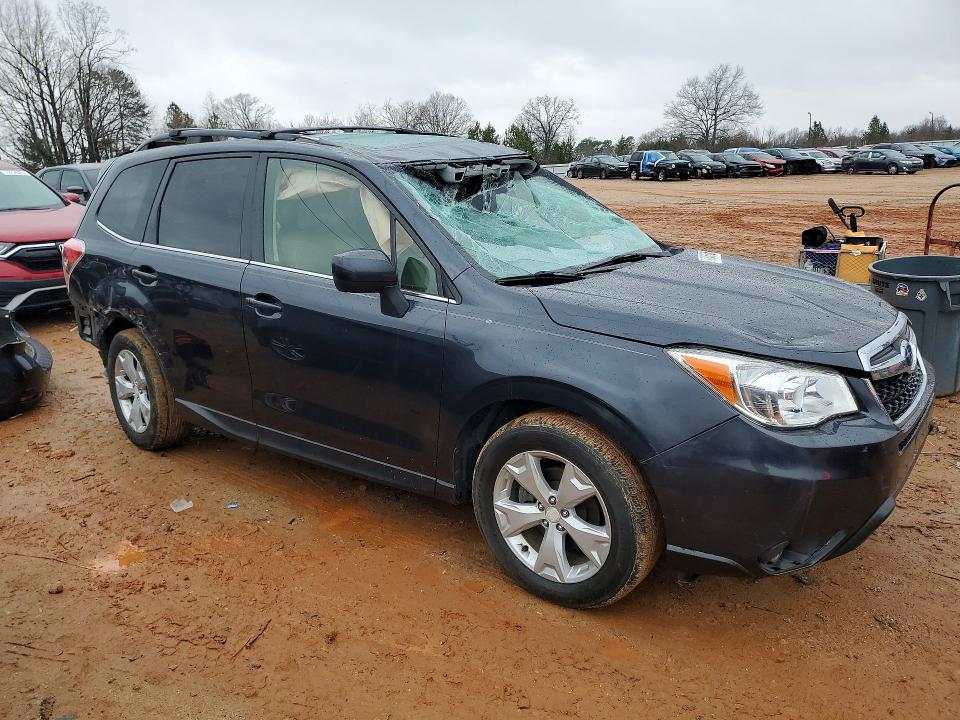 2015 Subaru Forester VIN JF2SJARC3FH823817 COPART salvage auction — ROLLOVER, NC - SALVAGE CERTIFICATE OF TITLE, sold $175 on 2026-07-27 (photo 4)