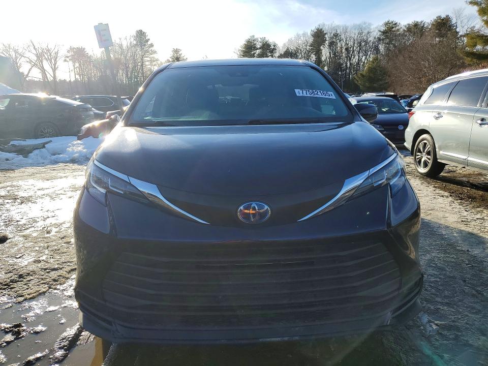 2022 Toyota Sienna VIN 5TDKRKEC4NS075060 COPART salvage auction — SIDE, Ma - Cert Of Title-Salvage, sold $425 on 2026-07-24 (photo 5)