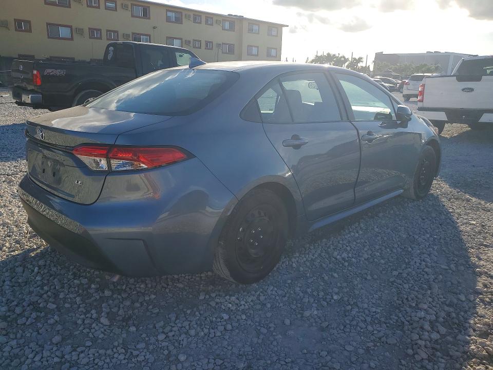2025 Toyota Corolla VIN 5YFB4MDE9SP311705 COPART salvage auction — SIDE, Salvage Title, sold $1,150 on 2026-07-28 (photo 3)