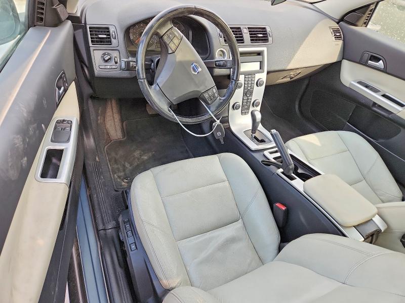 2012 Volvo C30 VIN YV1672MK8C2269900 COPART salvage auction — SIDE, Md - Cert Of Salvage > 75% Damage, sold $600 on 2026-08-04 (photo 8)