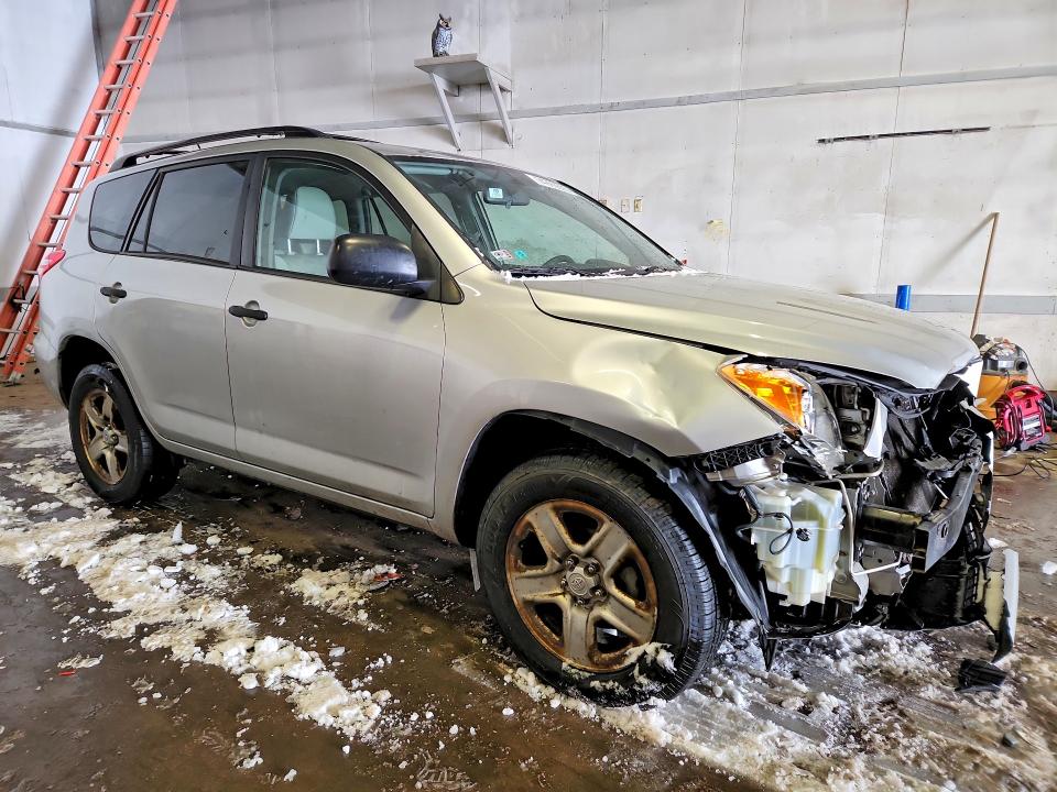 2009 Toyota Rav4 VIN JTMBF33V99D001721 COPART salvage auction — FRONT END, Mi - Certificate Of Title, sold $800 on 2026-07-10 (photo 4)