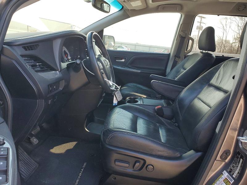 2017 Toyota Sienna VIN 5TDXZ3DC1HS804181 COPART salvage auction — REAR END, Nc - Salvage Certificate Of Title, sold $9,200 on 2026-08-19 (photo 7)