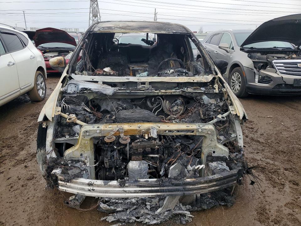 2023 Chrysler Pacifica VIN 2C4RC1BG6PR506155 COPART salvage auction — BURN, IL - SALVAGE CERTIFICATE, sold $300 on 2026-09-17 (photo 5)