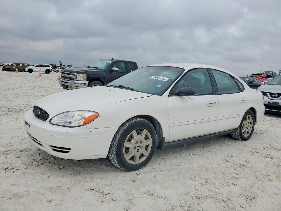 2005 Ford Taurus VIN 1FAFP53U15A214035 — COPART salvage auction photo