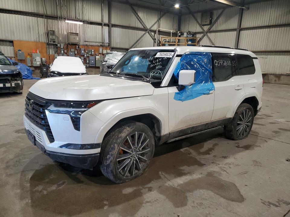 2024 Lexus Gx 550 VIN JTJVBCDX6R5004768 COPART salvage auction — VANDALISM, Az - Cert Of Title - Salvage, sold $55,500 on 2026-07-06 (photo 1)