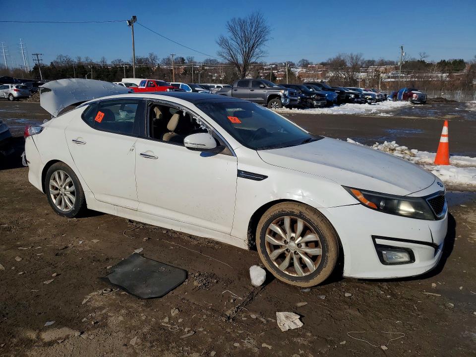 2015 Kia Optima VIN 5XXGN4A70FG426359 COPART salvage auction — REAR END, Salvage Title, sold $375 on 2026-07-16 (photo 4)