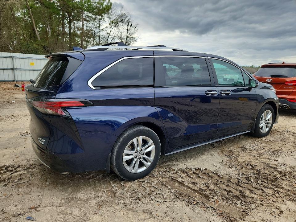 2024 Toyota Sienna VIN 5TDZRKEC1RS193815 COPART salvage auction — FRONT END, Fl - Cert Of Title Slvg Rebuildable, sold $21,400 on 2026-07-10 (photo 3)