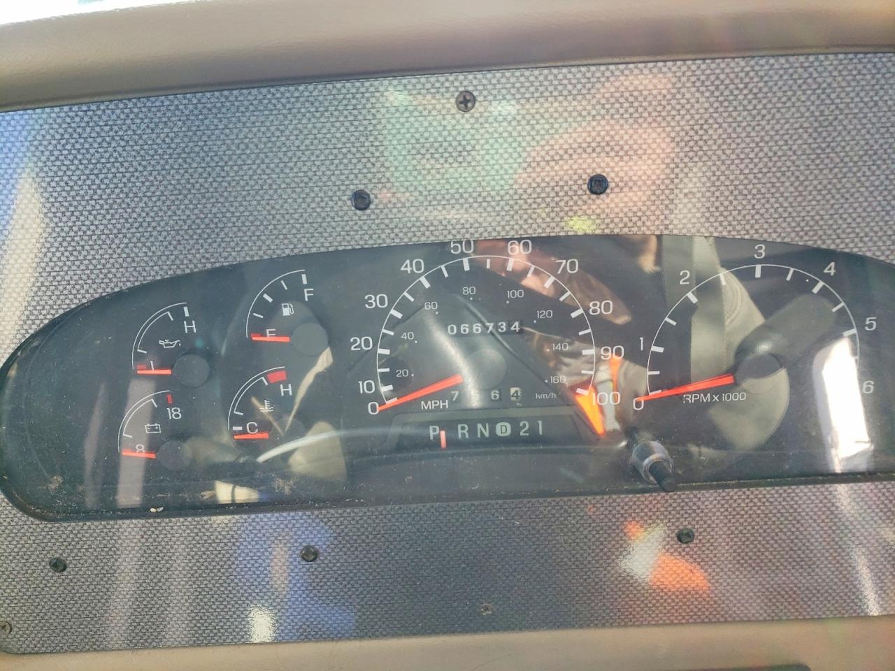 2003 Ford F-550 Super Duty VIN 1FCNF53SX30A05239 COPART salvage auction — Water/Flood, TN - CERTIFICATE OF TITLE, sold $500 on 2026-07-01 (photo 8)