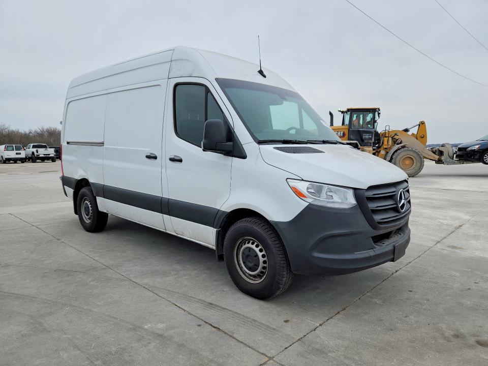 2024 Mercedes-benz VIN W1Y4NBHY9RT161379 COPART salvage auction — MINOR DENT/SCRATCHES, Il - Certificate Of Title, sold $18,300 on 2026-07-30 (photo 4)
