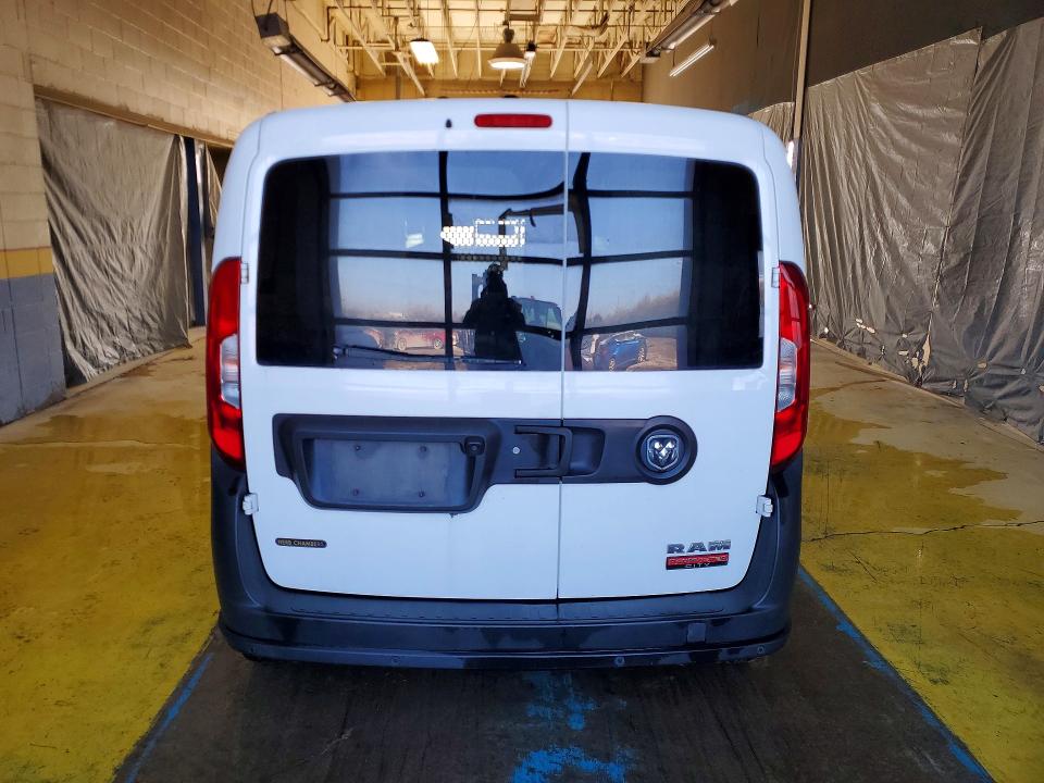 2017 Ram Promaster city VIN ZFBERFAB2H6E31520 COPART salvage auction — MINOR DENT/SCRATCHES, IN - CERTIFICATE OF TITLE, sold $1,400 on 2026-08-07 (photo 6)