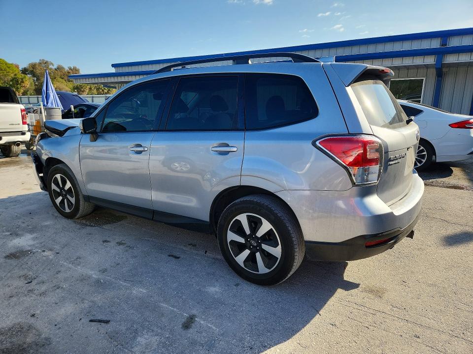 2018 Subaru Forester VIN JF2SJAEC8JH452510 COPART salvage auction — FRONT END, Fl - Cert Of Title Slvg Rebuildable, sold $1,100 on 2026-07-22 (photo 2)