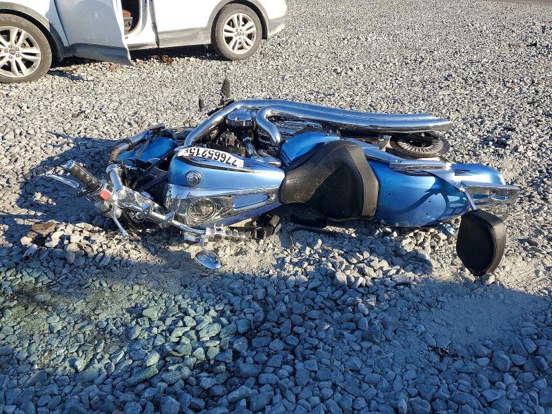 2011 Yamaha Xv1900 VIN JYAVP27Y8BA001060 COPART salvage auction — FRONT END, FL - CERT OF TITLE SLVG REBUILDABLE, sold $300 on 2026-09-18 (photo 3)