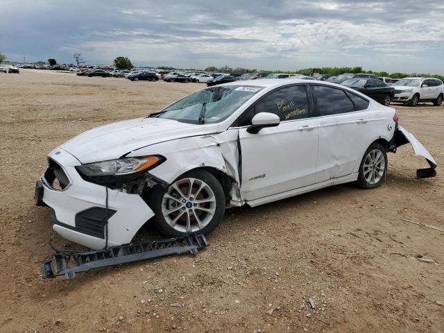 2019 Ford Fusion VIN 3FA6P0LU1KR124890 — COPART salvage auction photo