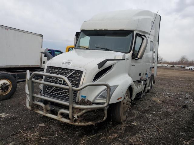 2019 Volvo Vn VIN 4V4NC9EH1KN897422 COPART salvage auction — SIDE, OH - CERT OF TITLE-SALVAGE, sold $7,700 on 2026-07-23 (photo 2)