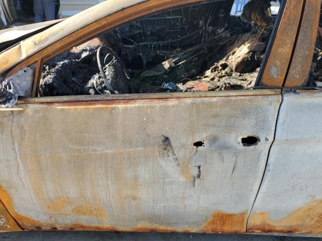 2013 Hyundai Sonata hybrid VIN KMHEC4A42DA078815 COPART salvage auction — BURN, Fl - Certificate Of Destruction, sold $350 on 2026-07-28 (photo 7)