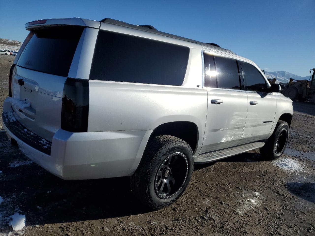 2015 Chevrolet Suburban VIN 1GNSCJKC9FR121943 COPART salvage auction — Front End, UT - SALVAGE CERTIFICATE, sold $4,550 on 2026-06-26 (photo 3)