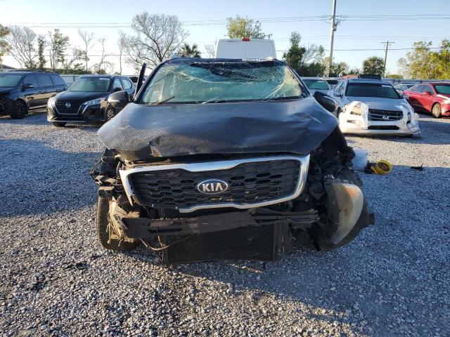 2019 Kia Sorento VIN 5XYPGDA58KG474562 COPART salvage auction — ROLLOVER, Fl - Certificate Of Destruction, sold $550 on 2026-07-24 (photo 5)