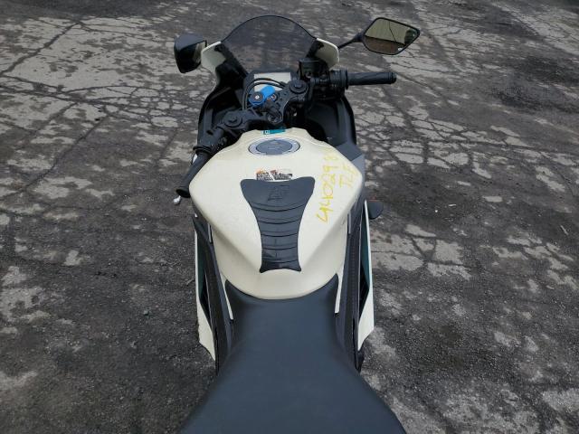 2024 Yamaha Yzfr3 VIN MH3RH18Y9RK013896 COPART salvage auction — SIDE, NY - MV907A-PARTS ONLY W/LIENHOLDER, sold $1,100 on 2026-07-14 (photo 6)