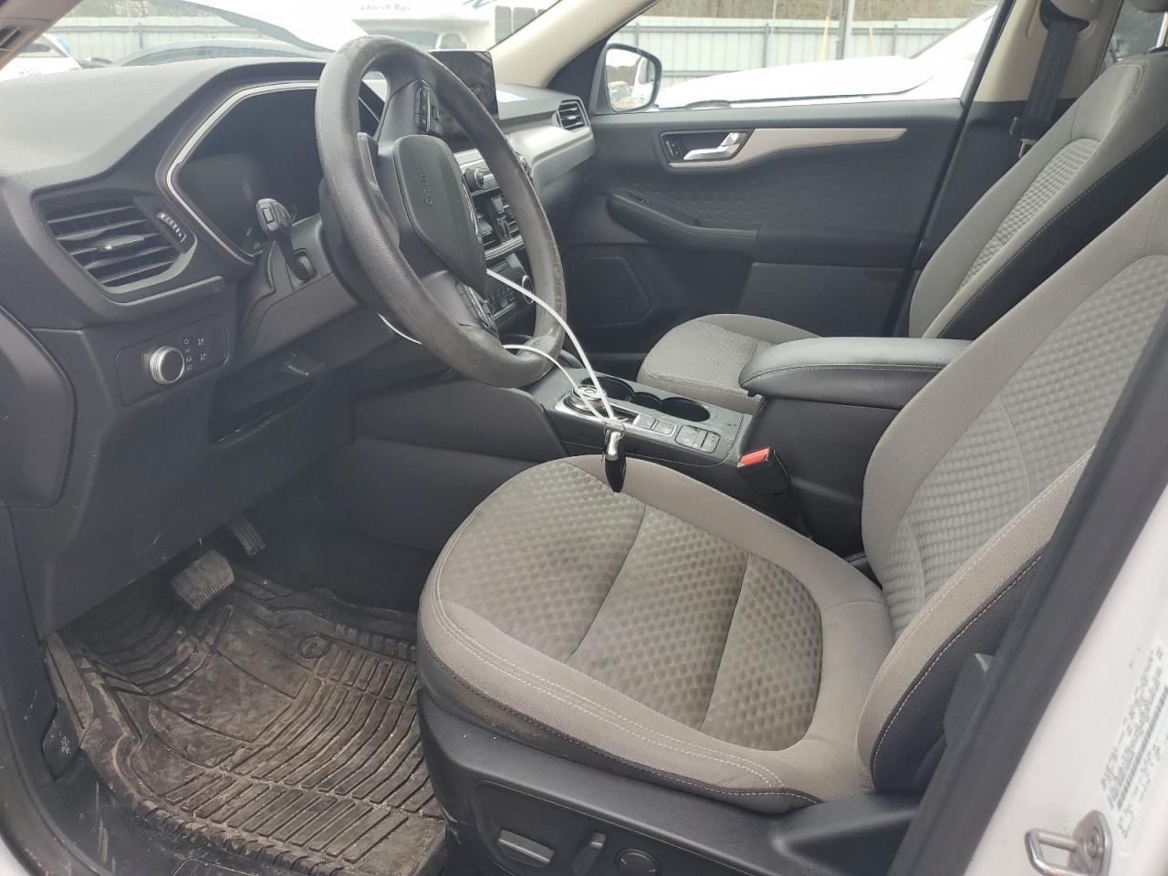 2020 Ford Escape VIN 1FMCU9G64LUA59948 COPART salvage auction — Minor Dent/Scratches, WV - CERTIFICATE OF TITLE, sold $2,350 on 2026-06-25 (photo 7)