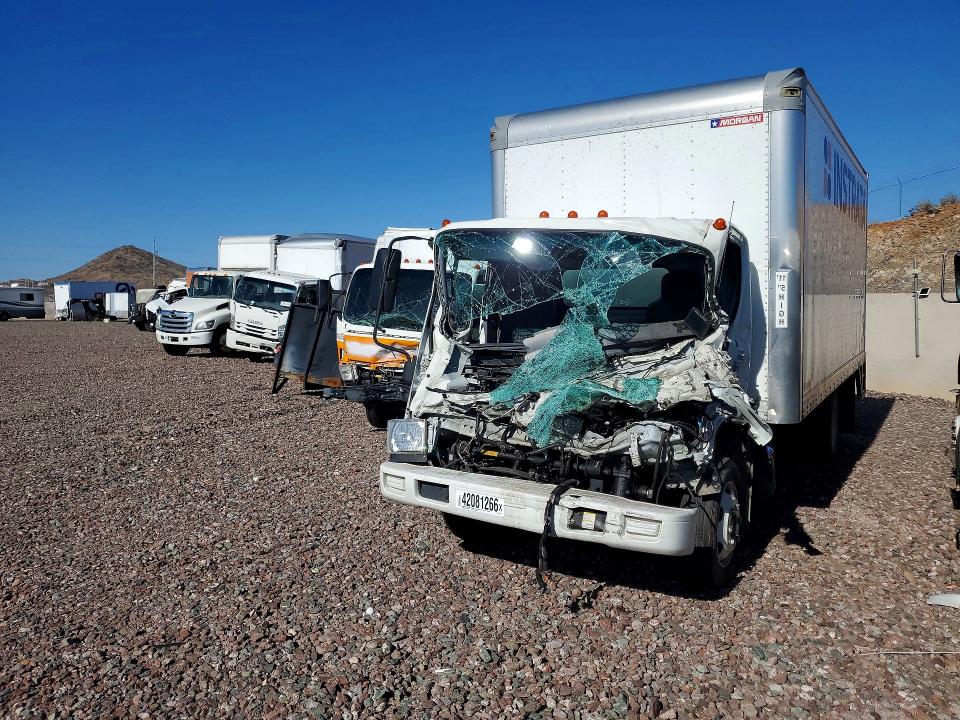 2022 Isuzu VIN JALE5W162N7300603 COPART salvage auction — FRONT END, Salvage Title, sold $2,050 on 2026-08-05 (photo 1)