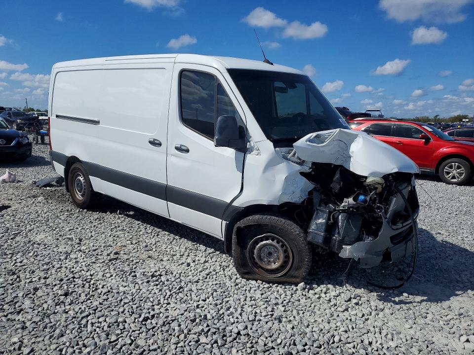 2025 Mercedes-benz Sprinter VIN W1Y4NBHY8ST195920 COPART salvage auction — FRONT END, Fl - Cert Of Title Slvg Rebuildable, sold $7,100 on 2026-07-21 (photo 4)