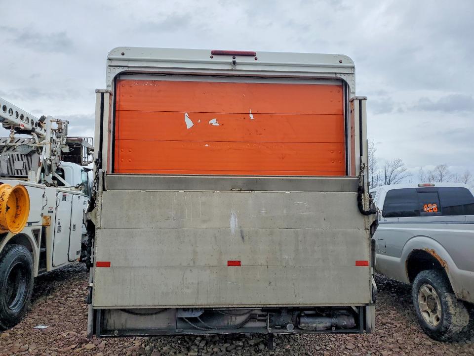 2014 Frht - freightliner All other VIN 4UZAC3DV2ECFW4420 COPART salvage auction — FRONT END, CT, sold $2,500 on 2026-08-10 (photo 6)