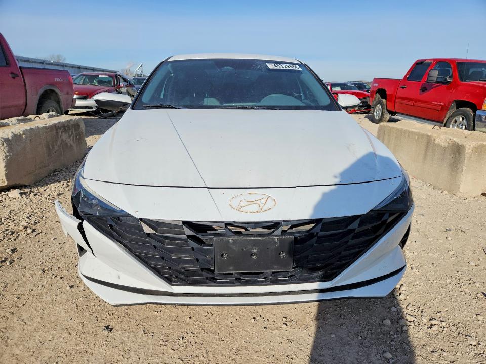 2021 Hyundai Elantra VIN 5NPLM4AG8MH009459 COPART salvage auction — SIDE, Salvage Title, sold $2,450 on 2026-07-23 (photo 5)