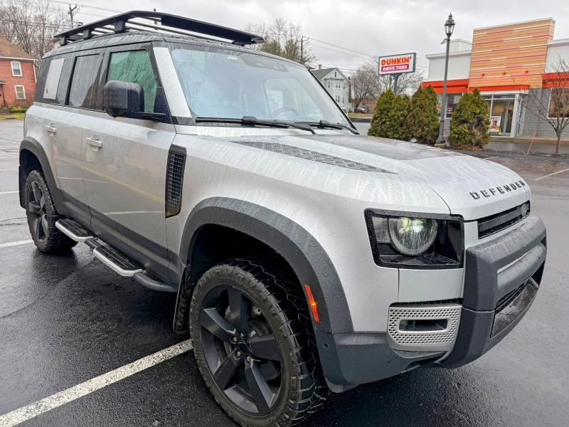 2020 Land rover Defender VIN SALE17EUXL2017008 COPART salvage auction — MINOR DENT/SCRATCHES, Ga - Certificate Of Title, sold $27,500 on 2026-07-27 (photo 4)