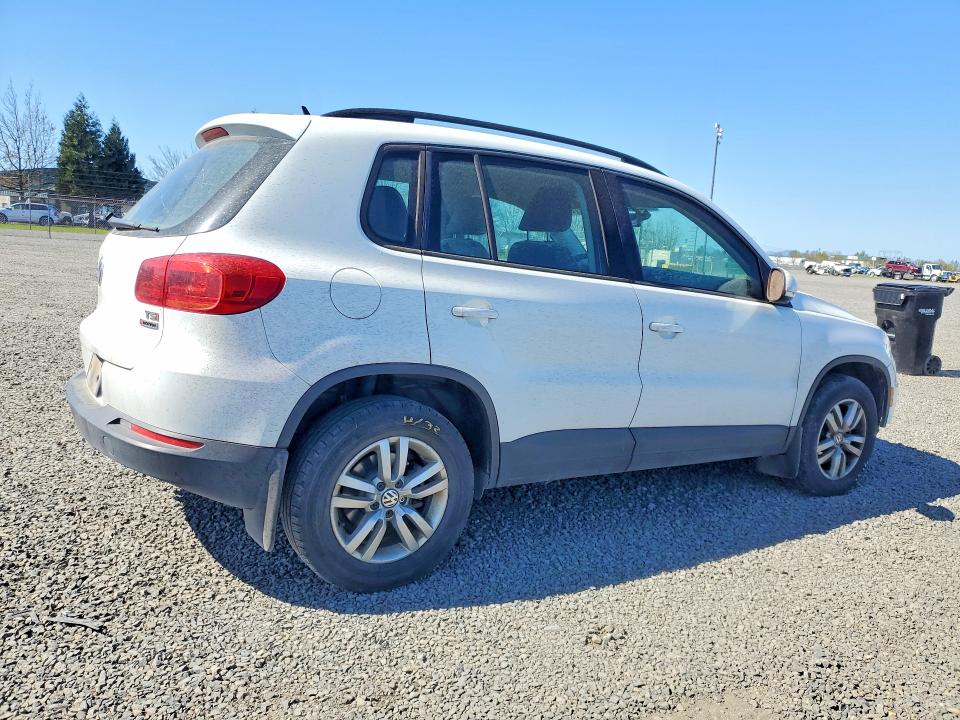 2016 Volkswagen Tiguan VIN WVGBV7AX3GW581561 COPART salvage auction — MECHANICAL, Or - Salvage Title Certificate, sold $200 on 2026-07-28 (photo 3)