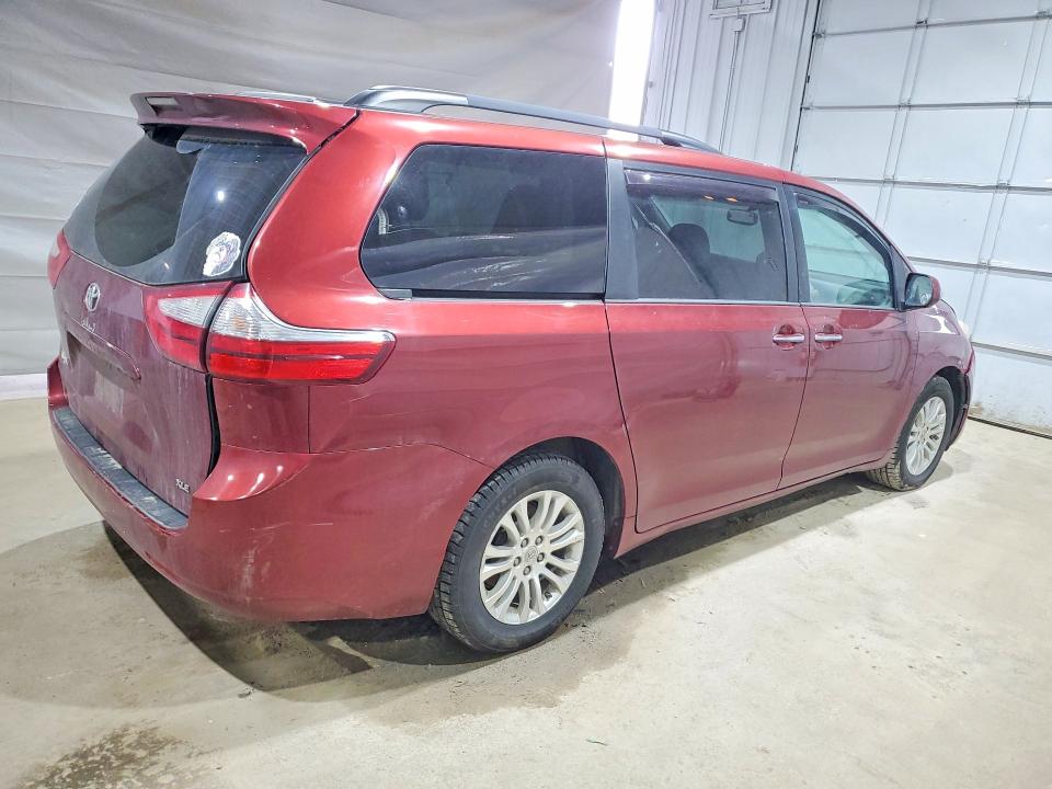 2016 Toyota Sienna VIN 5TDYK3DC3GS749109 COPART salvage auction — FRONT END, Co - Bill Of Sale-Parts Only, sold $400 on 2026-07-30 (photo 3)