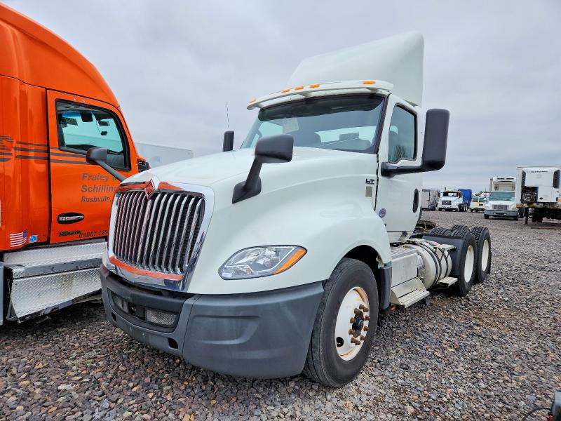 2019 International Lt VIN 3HSDZTZR3KN074329 COPART salvage auction — NORMAL WEAR, In - Certificate Of Title (P), sold $4,600 on 2026-07-07 (photo 2)