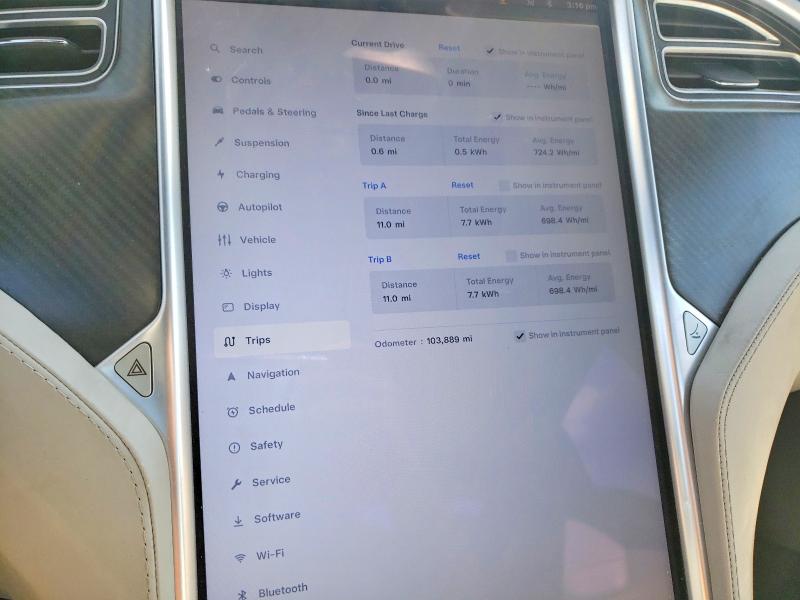 2015 Tesla Model s VIN 5YJSA1H46FF082264 COPART salvage auction — ROLLOVER, Tx - Salvage Vehicle Title, sold $4,050 on 2026-07-31 (photo 9)