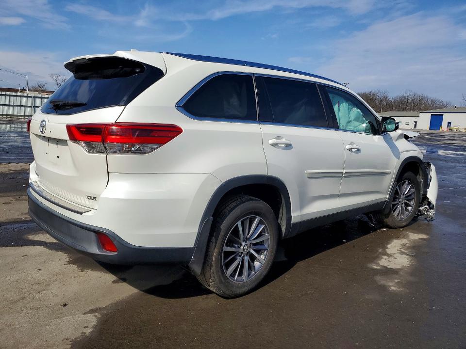 2019 Toyota Highlander VIN 5TDKZRFH8KS312079 COPART salvage auction — FRONT END, Nj - Cert Of Title-Salvage, sold $6,700 on 2026-08-01 (photo 3)