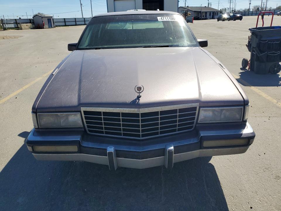 1993 Cadillac Deville VIN 1G6CD53B3P4318115 COPART salvage auction — REAR END, Id - Salvage Certificate Of Title, sold $325 on 2026-07-02 (photo 5)