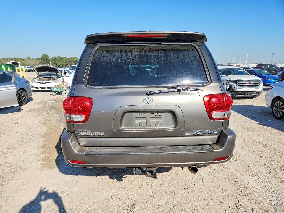 2005 Toyota Sequoia VIN 5TDBT48A05S234910 COPART salvage auction — MINOR DENT/SCRATCHES, Tx - Certificate Of Title, sold $1,950 on 2026-07-10 (photo 6)