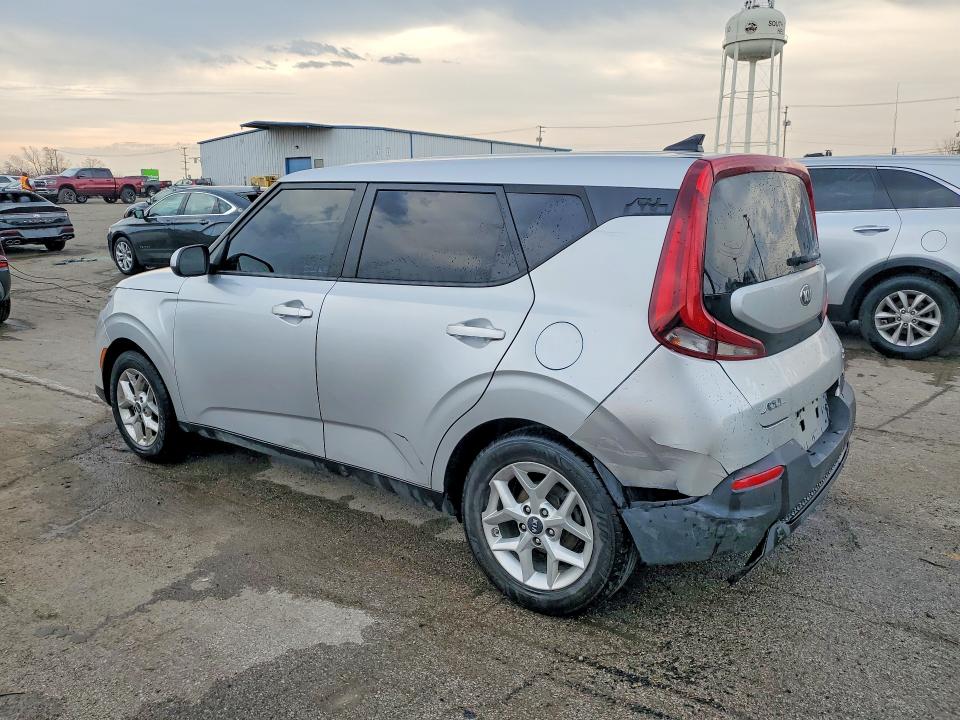 2021 Kia Soul VIN KNDJ23AU2M7772885 COPART salvage auction — REAR END, Il - Salvage Certificate, sold $2,450 on 2026-07-10 (photo 2)