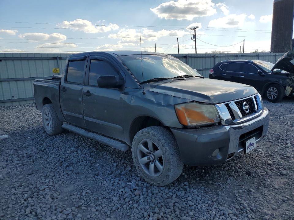 2015 Nissan TITAN VIN 1N6BA0EK6FN504383 COPART salvage auction — SIDE, Salvage Title, sold $675 on 2026-07-09 (photo 4)