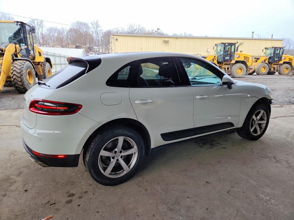 2017 Porsche Macan VIN WP1AA2A52HLB83398 COPART salvage auction — FRONT END, Nj - Cert Of Title-Salvage, sold $3,650 on 2026-07-04 (photo 3)