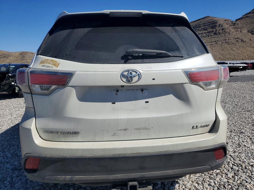 2016 Toyota Highlander VIN 5TDBKRFH5GS293485 COPART salvage auction — FRONT END, NV - SALVAGE TITLE, sold $4,550 on 2026-07-08 (photo 6)