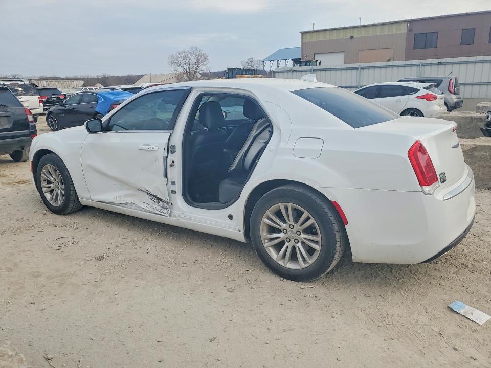 2019 Chrysler 300 VIN 2C3CCAAG6KH755419 COPART salvage auction — SIDE, Mo - Salvage Certificate Of Title, sold $6,200 on 2026-07-09 (photo 2)
